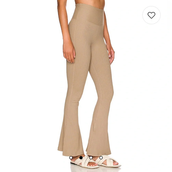 NWT $128 Year of Ours Ribbed Flare Legging in Caribou Size Small - Picture 9 of 12